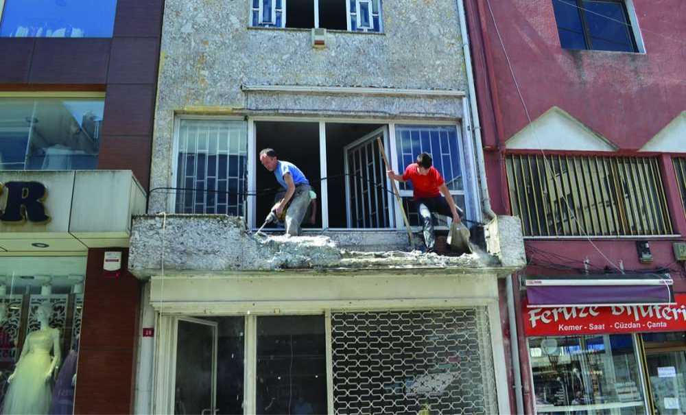 Saray Caddesi'nde Dönüşüm Başladı