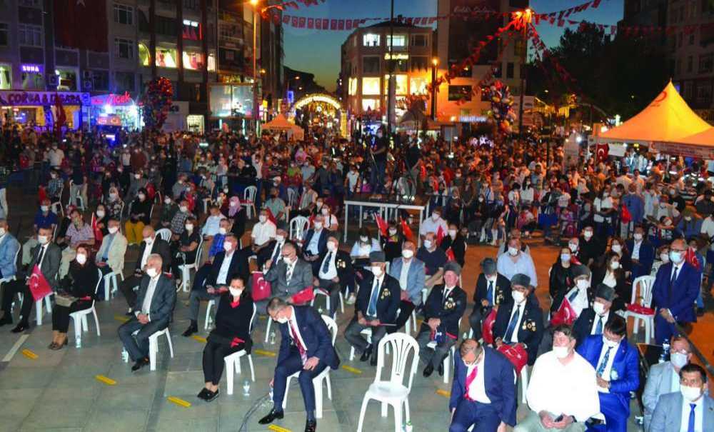 Çorlu 15 Temmuz'da Tek Yürek Oldu