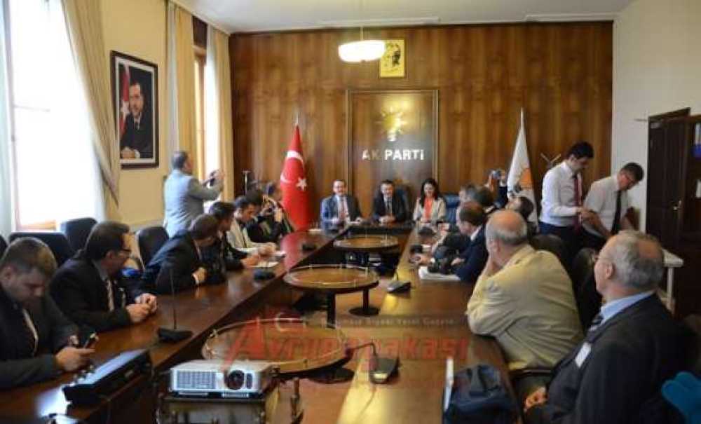 Çorlu Gazeteciler Derneği Üyeleri Adalet Bakanı Sadullah Ergin Ile Görüştü