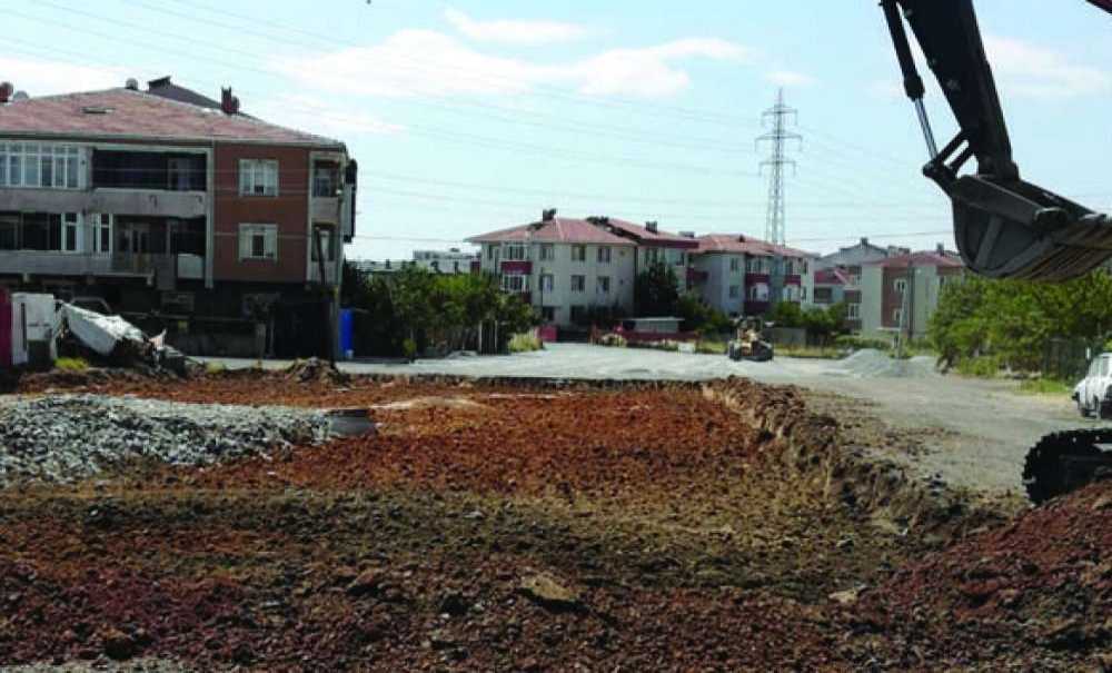 Zafer Mahallesi'nde Yollar Yenileniyor