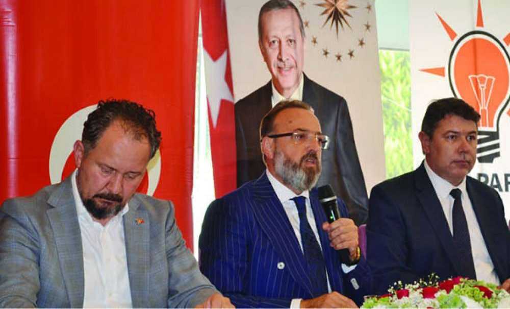 Ak Parti Çorlu'da Muhtarlarla Buluştu