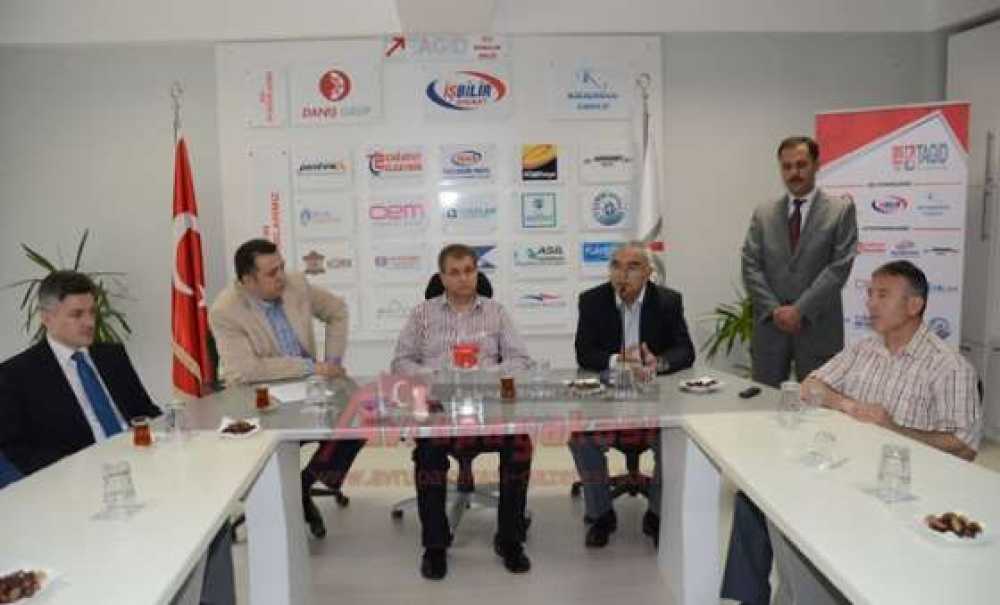 Çorlu Kaymakamı Hulusi Doğan;