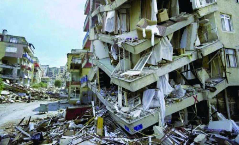 Gölcük Depreminin Üzerinden Tam 21 Yıl Geçti