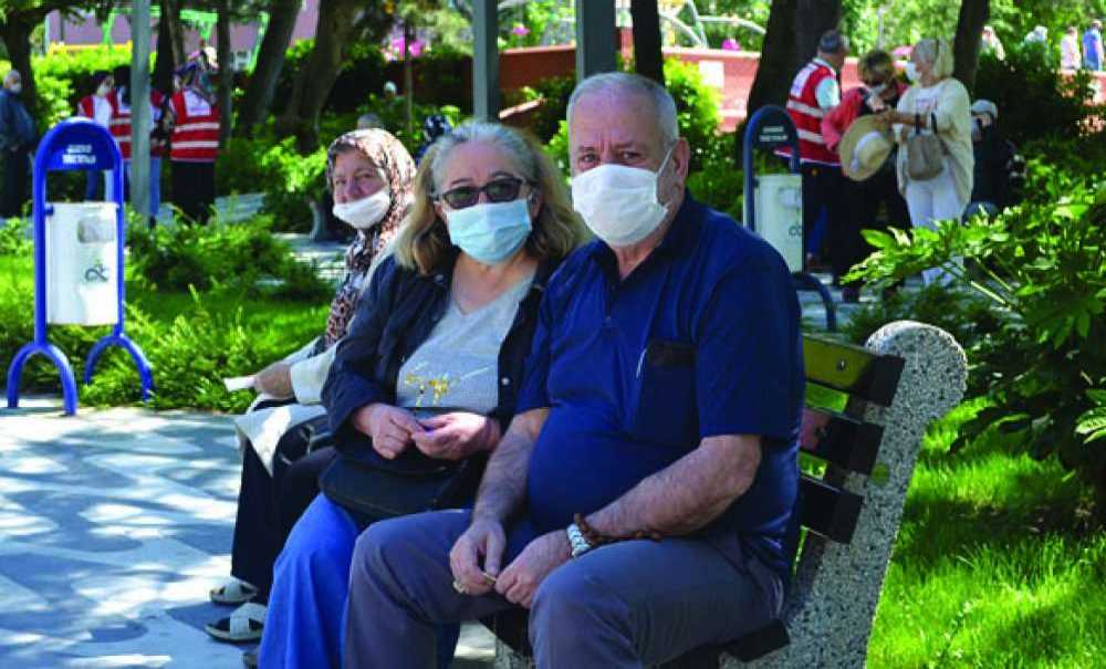 65 Yaş Üstü Vatandaşlar İçin Yeni Kısıtlamalar Geldi