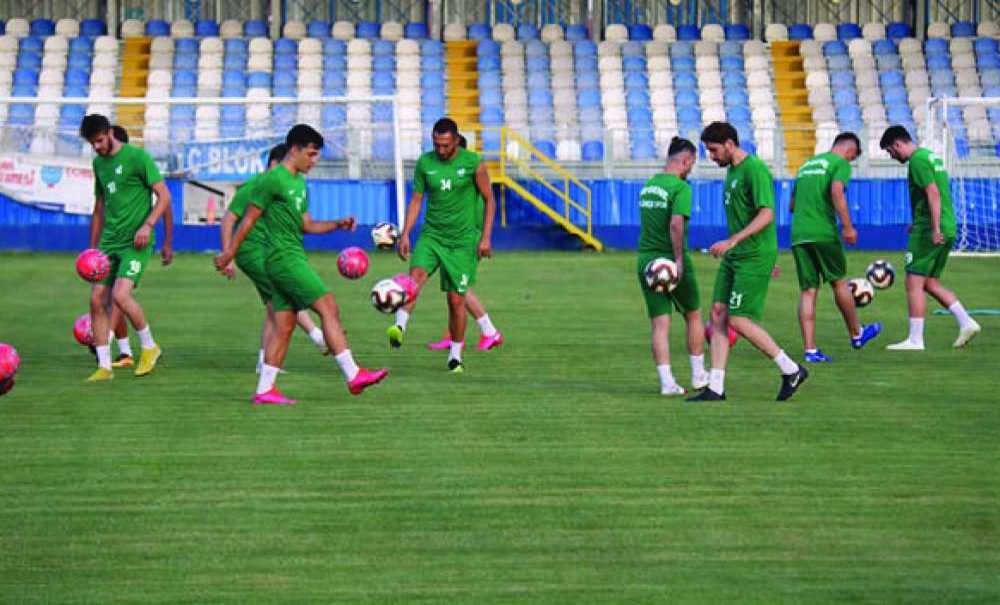 Ergene Velimeşespor Sahaya İndi