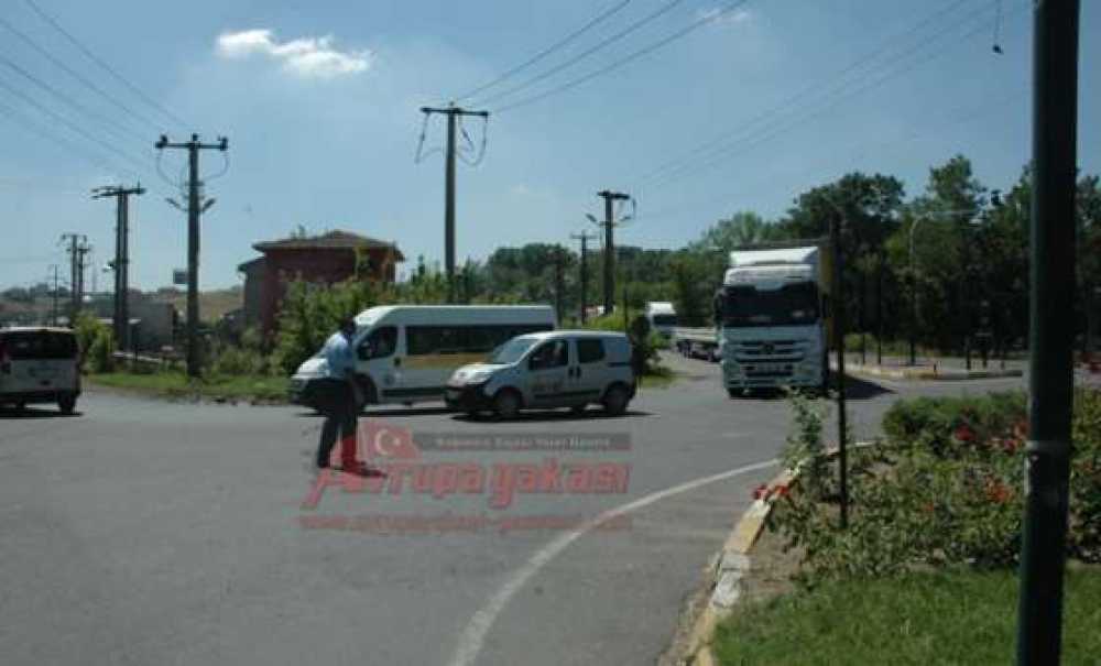 Amonyak Gazı Sızıntısı 1'i Polis 2 Kişiyi Hastanelik Etti