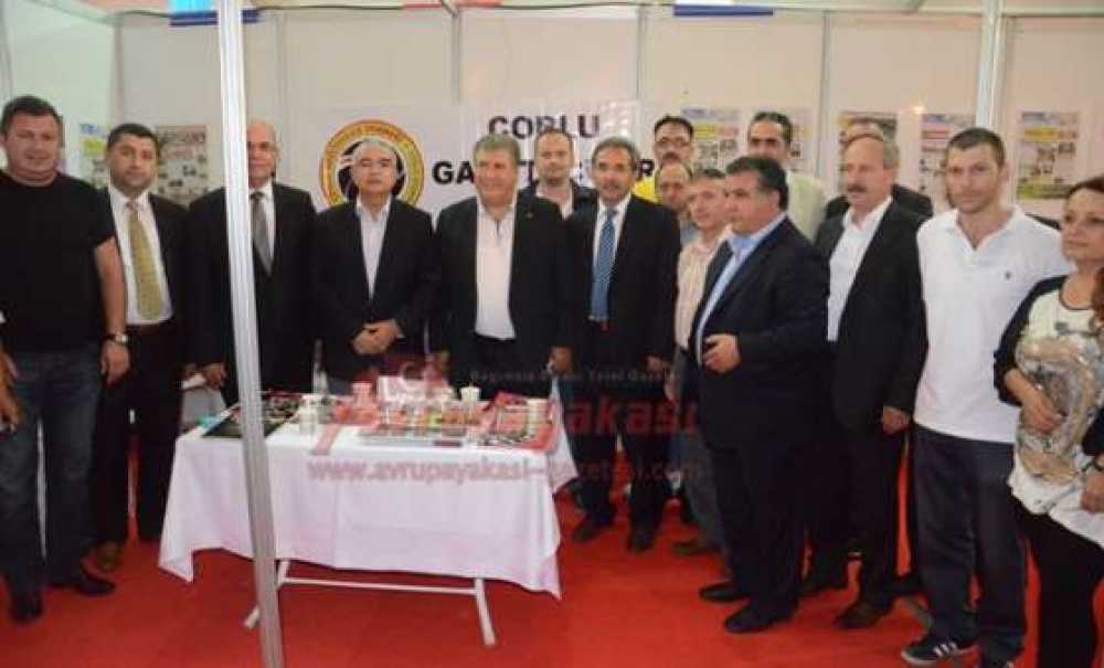 Çorlu Gazeteciler Derneği Standına Büyük İlgi