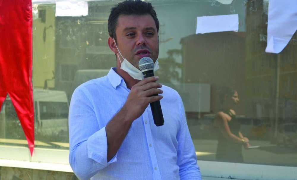 Sarıkurt, Mahallede Çöp Topladı