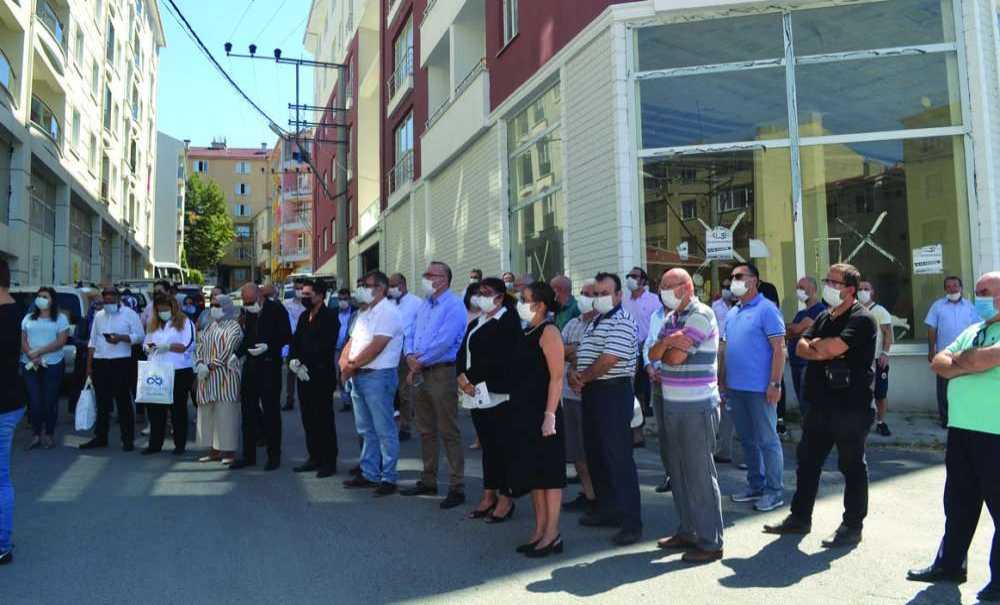 Sarıkurt, Mahallede Çöp Topladı