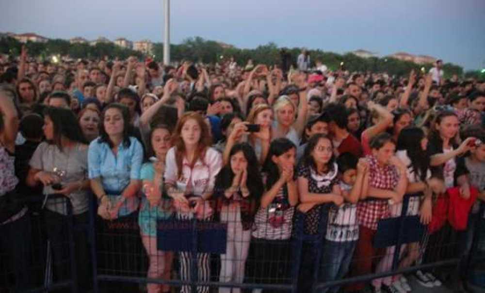 Kolpa Çorlulu Gençleri Coşturdu