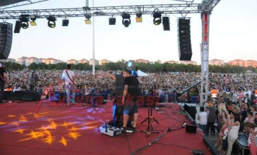 Kolpa Çorlulu Gençleri Coşturdu