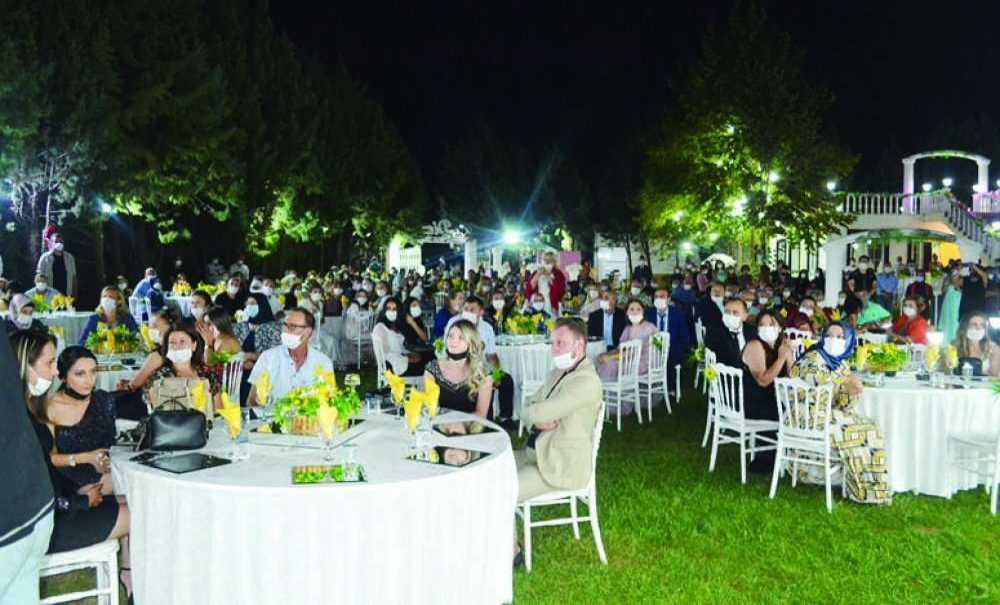 Katıldığı Düğünde, Virüsle İlgili Uyarılarda Bulundu