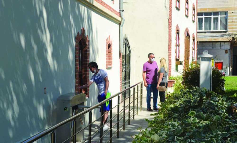 Müzeyi İlk Gün, Yüzlerce Vatandaş Ziyaret Etti