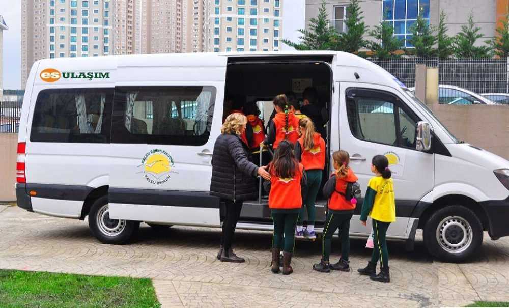 Öğrenci Servisçileri Devletten Destek Bekliyor