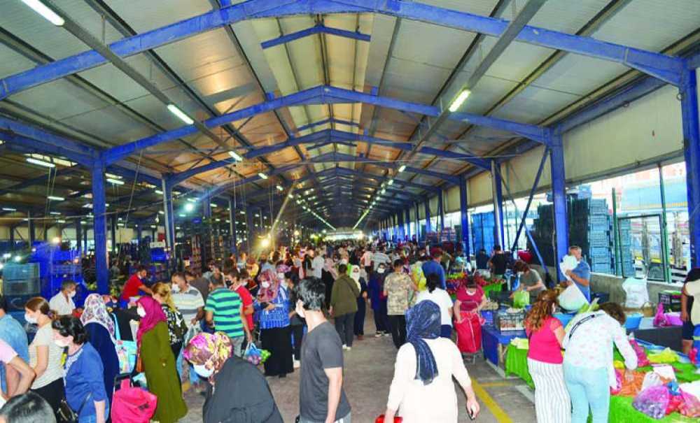 Pazar Yeri Allah'a Emanet