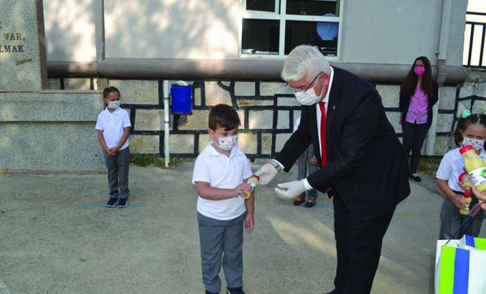 Boza Şehrinden Öğrencilere Boza İkramı
