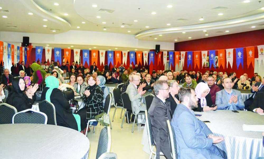 Ak Parti Sandık Başına Gidiyor