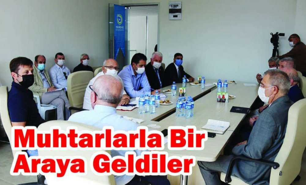 Muhtarlarla Bir Araya Geldiler