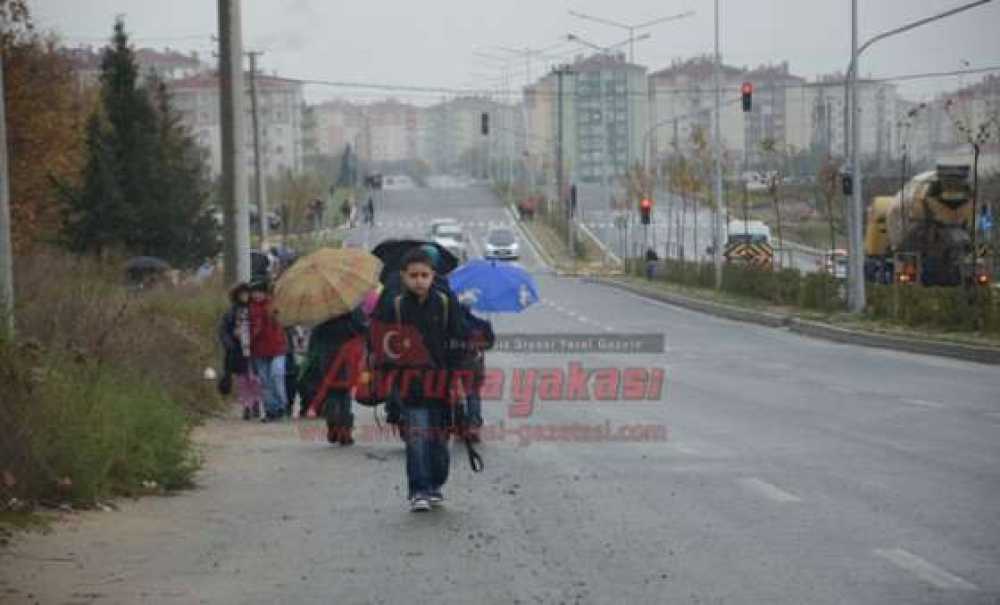 Öğrenciler De Velileri De Tehlikeyle Burun Buruna
