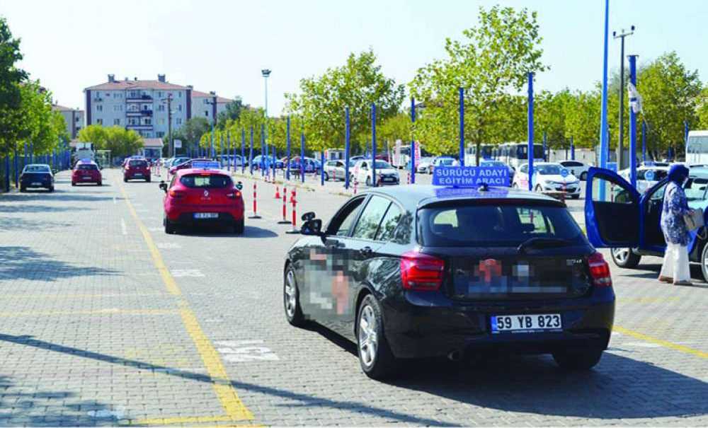 Aday Sürücülerin Heyecanları Dikkat Çekti