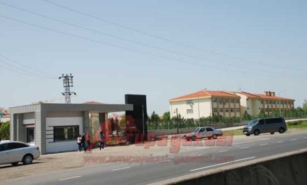 Çorlu Meslek Yüksek Okulu'ndan Engelsiz Okul Projesi