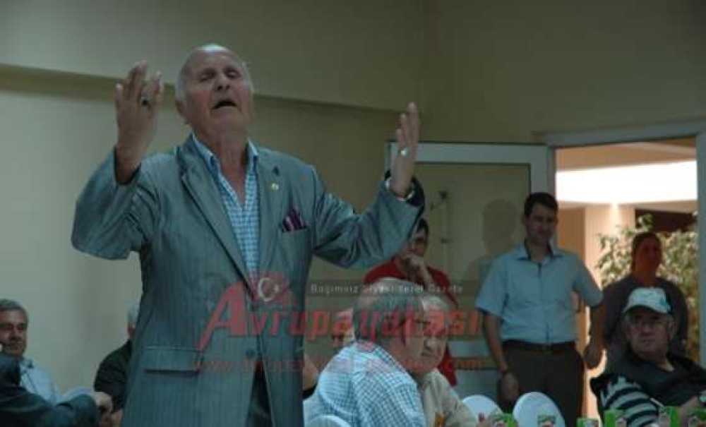 Chp Çorlu İlçe Örgütü`nden Huzurevinde Babalar Günü Etkinliği