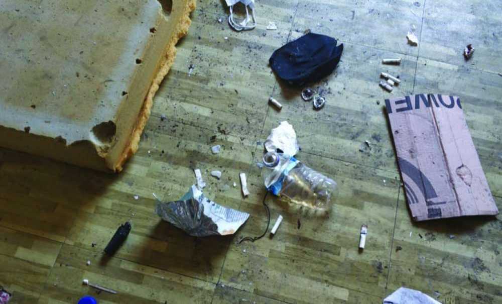 Okul Bahçesi'ndeki Lojman Yıkılacak