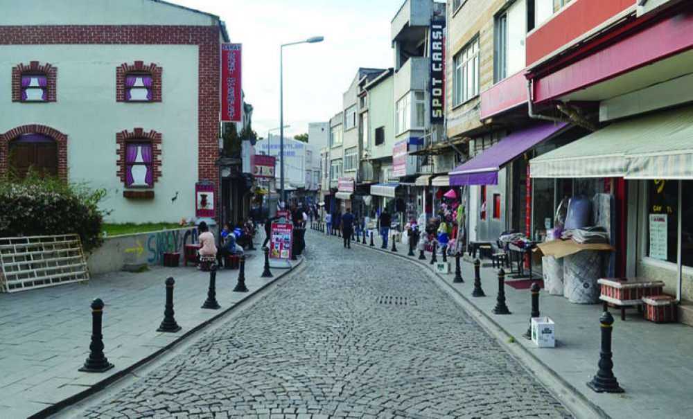 Saray Caddesi'yle İlgili Söz Var, İcraat Yok!!!