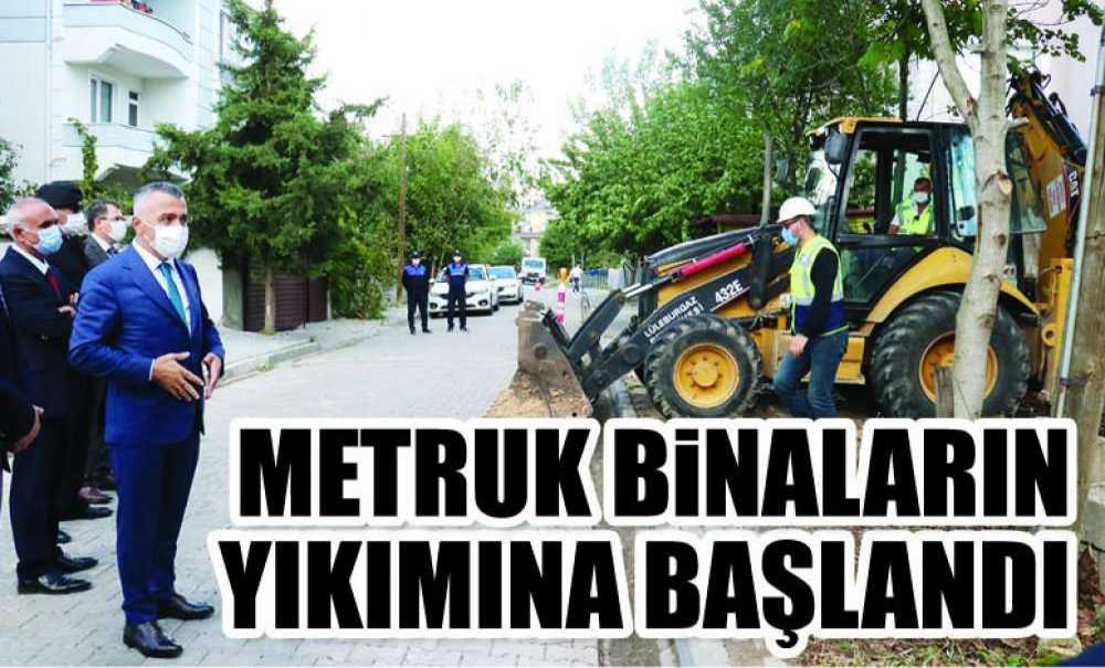 Kırklareli'nde 130 Metruk Binanın Yıkımına Başlandı