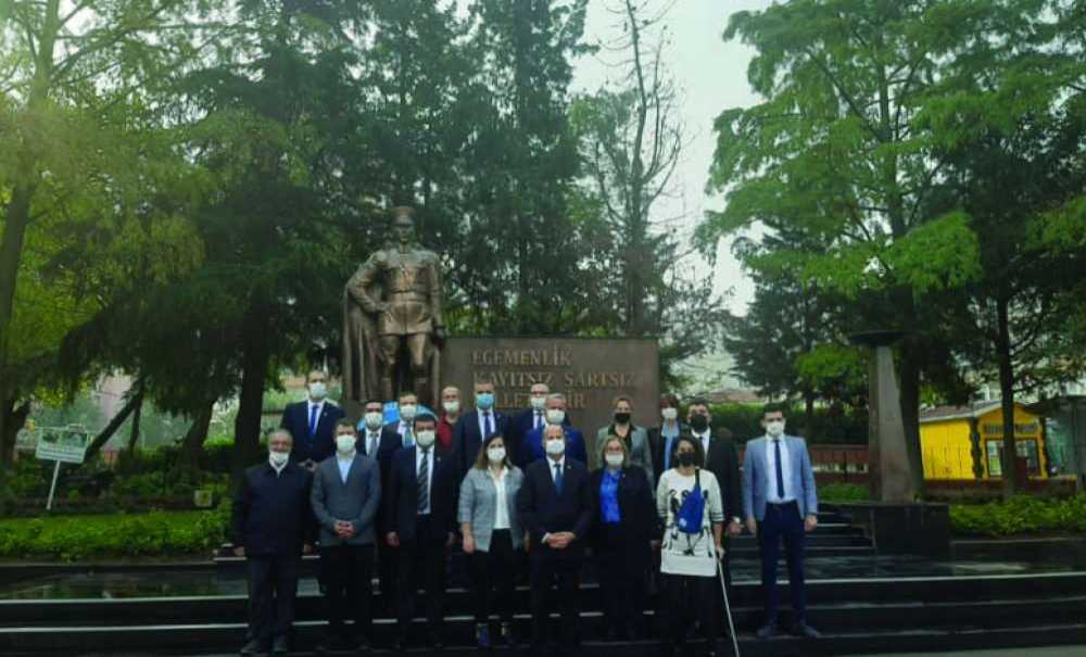 İyi Parti Çorlu'da 3'üncü Yaşını Kutladı