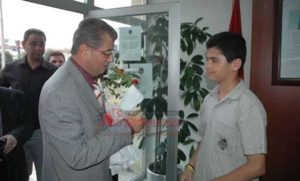 Karneler Kaymakam Amca`dan