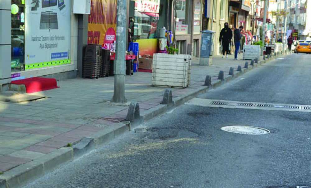 Esnaflar Kaldırım Taşlarının Boyanmasını İstedi