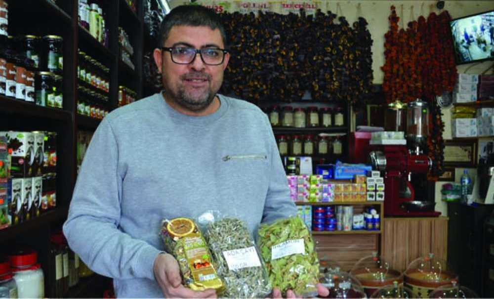 Havalar Soğudu Bitki Çayları Tezgâhta Yerini Aldı
