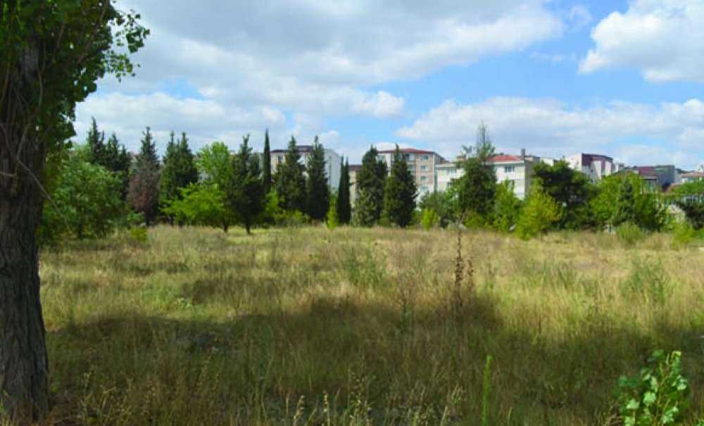 Yıllardır Boş Duran Alana Neden Bir Şey Yapılmıyor?