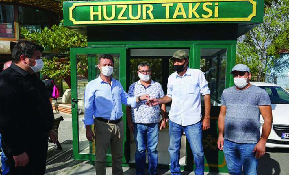 Taksi Durakları Yenileniyor