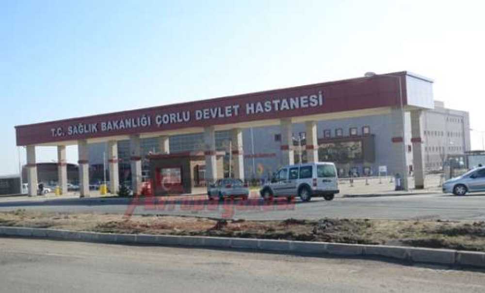 Çorlu Devlet Hastanesi'nde İş Makineleri Çalışıyor