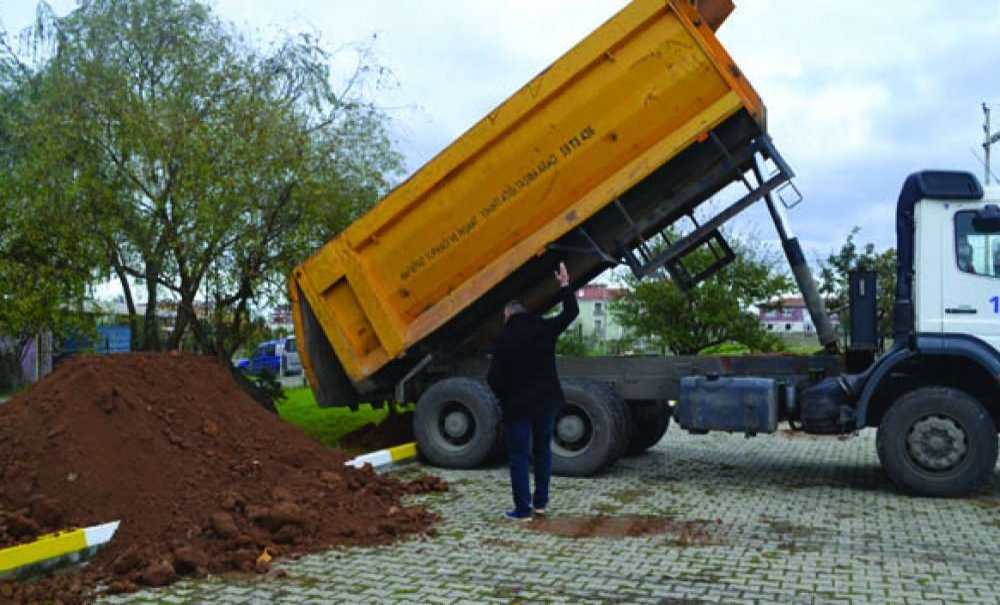 Önerler Mahalle Muhtarından Örnek Davranış