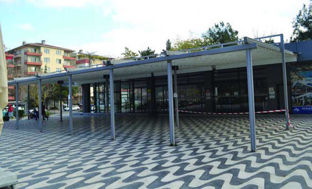 Belediye İşletmeleri Olan Kafeler Kapandı