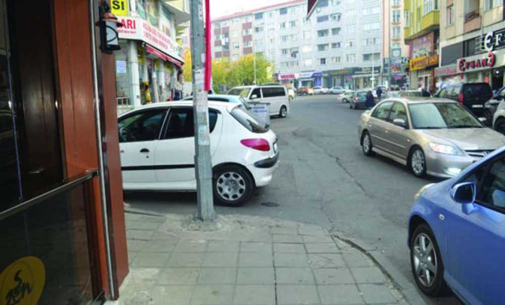 “Burası Çorlu, Burada İstediğin Yere Araç Park Edebilirsin!!!