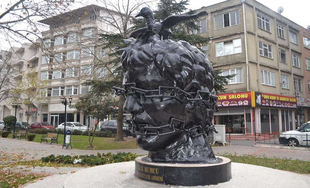 Uğur Mumcu Anıtı Eski Haline Getirildi