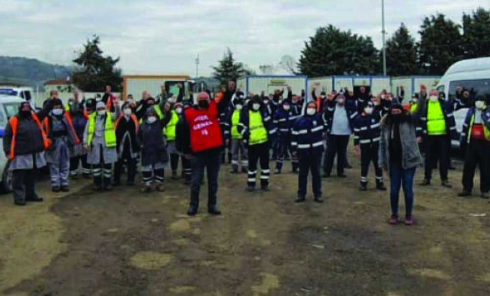 Büyükşehir Belediyesi İşçileri Meydanlara Çıktı
