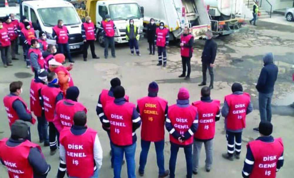 Büyükşehir Belediyesi İşçileri Meydanlara Çıktı