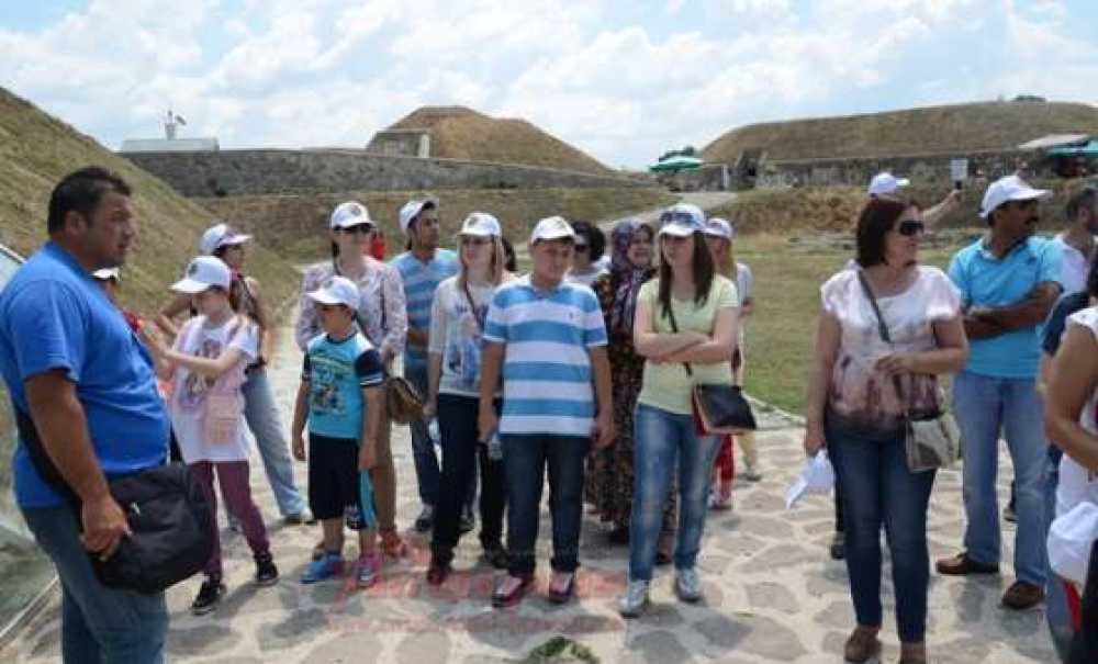 Çorlu Gazeteciler Derneği'nden Çanakkale Çıkarması