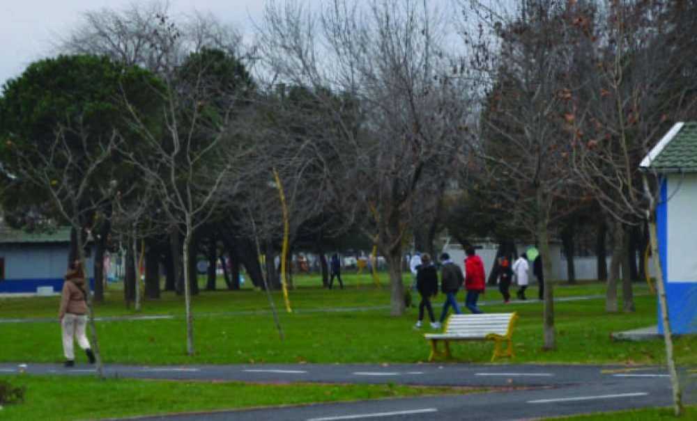 Pandemi Ve Soğuk Havaya Rağmen Yine De İlgi Görüyor