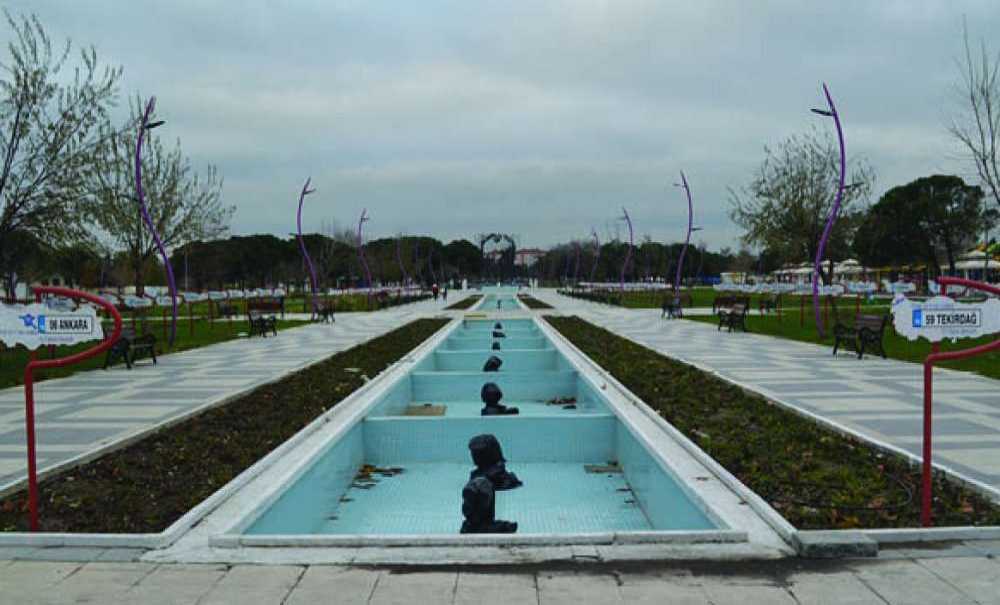 Pandemi Ve Soğuk Havaya Rağmen Yine De İlgi Görüyor