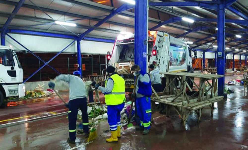 Temizlik İşçileri Yeni Yıla Çalışarak Girdi