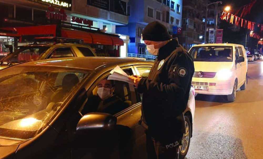 2021'e Girerken Sokaklar Sessiz Kaldı