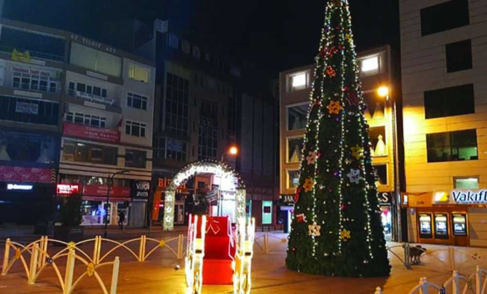 2021'e Girerken Sokaklar Sessiz Kaldı