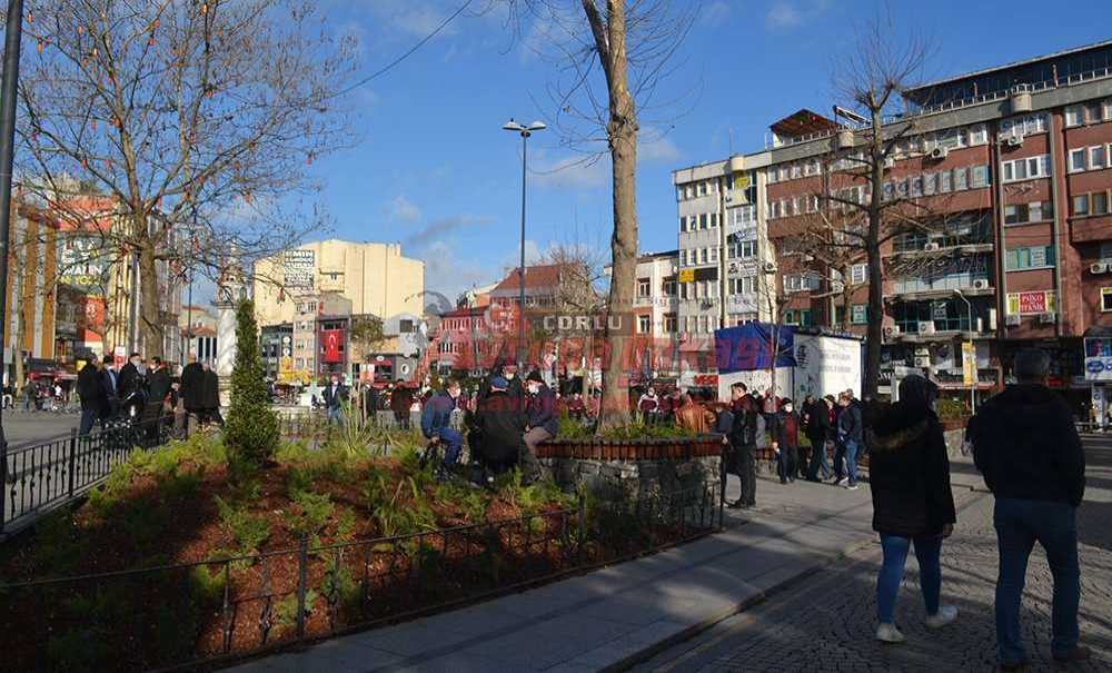 Havanın Sıcaklığı Kalabalıkları Artırıyor