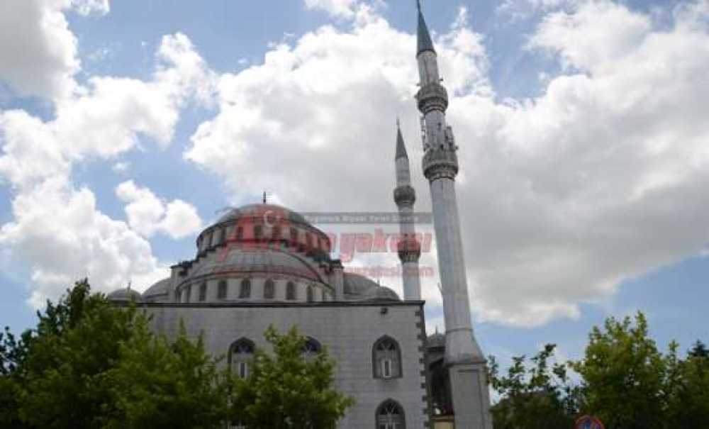 ‘Baz İstasyonu' Hala Sökülmedi